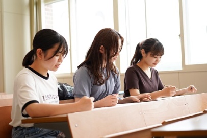 星槎道都大学 各種入試の成績により、学費・授業料が減免！