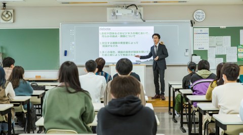 大阪工業技術専門学校 「大学編入学」をフルサポート