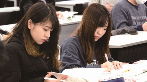 日本福祉大学 充実したサポート体制のもとで多くの社会福祉士が毎年誕生
