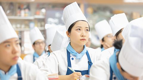 香川調理製菓専門学校 最新のデータと情報をカリキュラムに活用