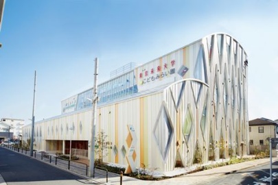 東京未来大学福祉保育専門学校 綾瀬駅から徒歩3分!好立地&キレイ&最新の設備で学べる