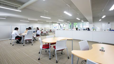 城西大学 ビジネス系の資格取得や公務員を目指す人を支援