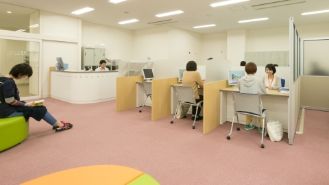新潟医療福祉大学 ■夢を実現する就職支援