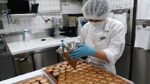 ヨコスカ調理製菓専門学校 企業との連携一流の現場でのインターンシップ