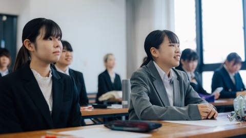 御茶の水美術専門学校 就業体験(インターンシップ)による単位認定制度