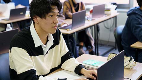 専門学校デジタルアーツ仙台 ITソリューション科・応用情報システム科のポイント