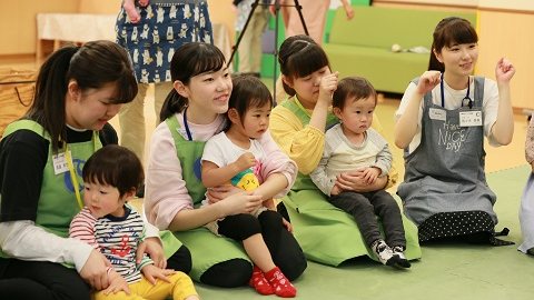 浦和大学 こどもコミュニティセンター(親子のひろば「ぽっけ」
