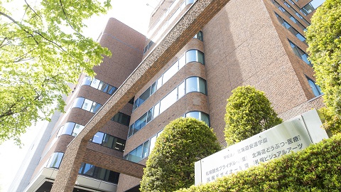 北海道どうぶつ・医療 専門学校 札幌中心部のキャンパスは大通公園が目の前!