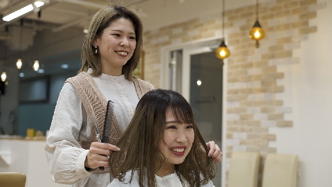 専門学校 富山ビューティーカレッジ プロフェッショナルな教員が指導します