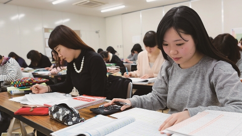 東日本栄養医薬専門学校 管理栄養士国家試験対策講座を開講!