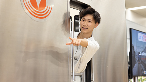 専門学校日本鉄道&スポーツビジネスカレッジ21 実践力と即戦力を身につける!