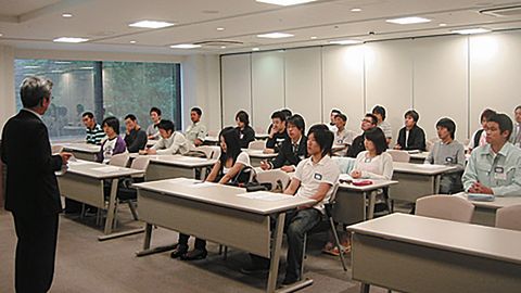 大阪コンピュータ専門学校 大学3年次編入も可能