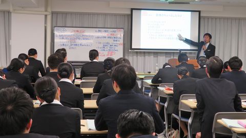 東京YMCA国際ホテル専門学校 伝統校の強みを活かし、夢の実現へ向けた就職サポート体制