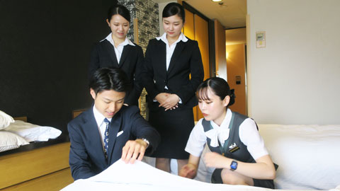 東京YMCA国際ホテル専門学校 本物の環境で学ぶ授業