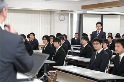 専門学校北海道自動車整備大学校 就職サポート