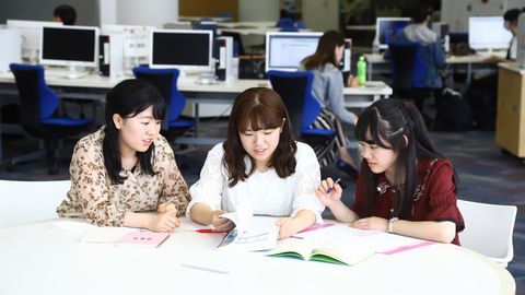 聖徳大学(女子) 昼夜開講