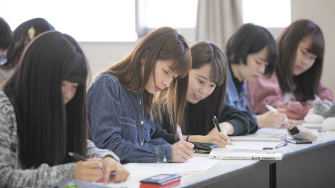 岐阜保健大学 奨学金制度