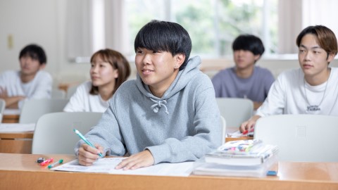 静岡東都医療専門学校 学生個々の能力にあわせた国家試験対策授業