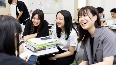 理学・作業名古屋専門学校 仲間と共に高め合う。アクティブ・ラーニングで未来を描く力を育む!