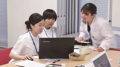 広島国際大学 「専門職連携教育(IPE)」でチーム医療を学ぶ