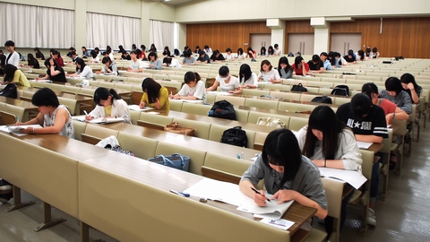 高松短期大学 資格でホンモノの実力を身に付け、一段階スキルアップする。