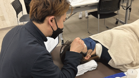 ロゼ&ビューティー美容専門学院 給付型奨学金制度(特待生)