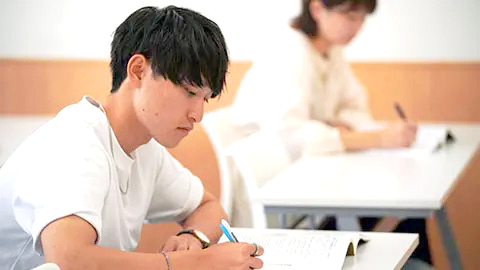アルファ医療福祉美容専門学校 国家試験対策