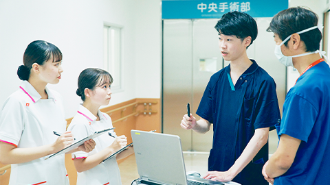 人間環境大学 総合心理学部/総合環境学部*/松山看護学部 大学病院・専門機関・学外での臨地実習