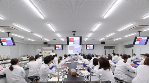 神戸常盤大学 | 資料請求・願書請求・学費就職資格情報ならマイナビ進学