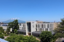 弘前大学