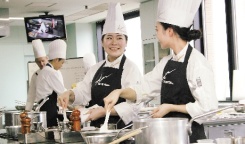 光塩学園調理製菓専門学校