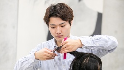 専修学校　モア・ヘアメイクカレッジ