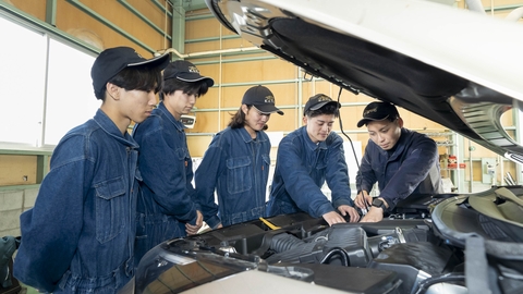 九州工科自動車専門学校 PRイメージ2