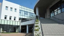 福山市立大学