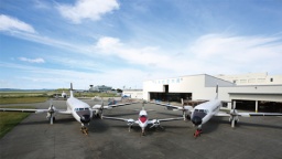日本航空大学校 東京青梅キャンパス／石川能登空港キャンパス