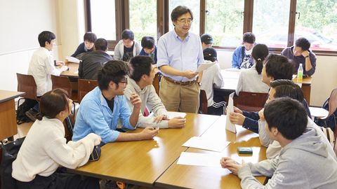 駿河台大学 PRイメージ2