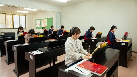 智泉幼児保育専門学校 PRイメージ2