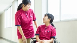 智泉福祉製菓専門学校