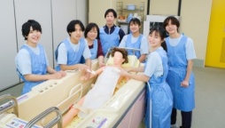 日本福祉大学中央福祉専門学校
