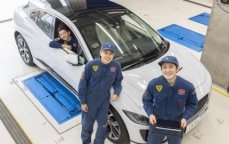 専門学校　花壇自動車大学校