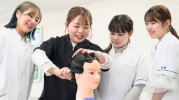 長岡美容専門学校