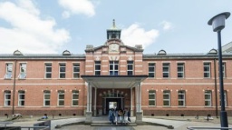 大谷大学