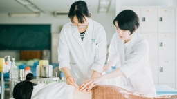 日本鍼灸理療専門学校