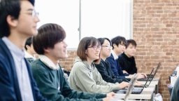 専門学校　中央情報大学校