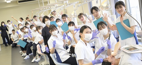 慈恵歯科医療ファッション専門学校 PRイメージ4