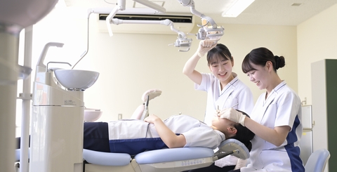 慈恵歯科医療ファッション専門学校 PRイメージ2
