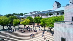 奈良大学
