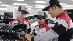 専門学校 日産愛知自動車大学校