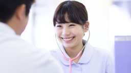 英語・数学の入試傾向や対策を動画で配信します!