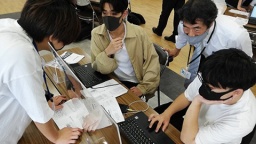 富山情報ビジネス専門学校